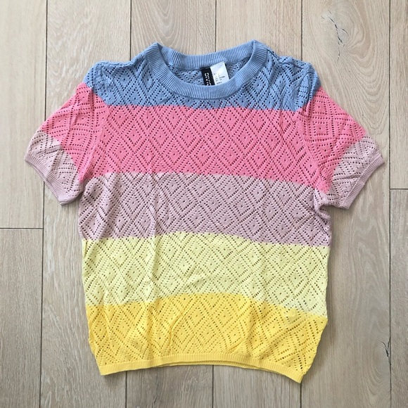 H&M Multicolored Lace Knit Short Sleeve Top Size S - Picture 2 of 10